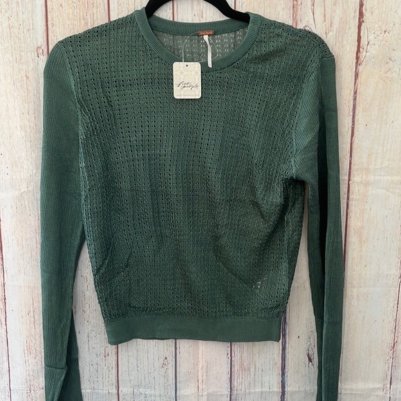 NWT Free People H20 crew pullover - Picture 4 of 6